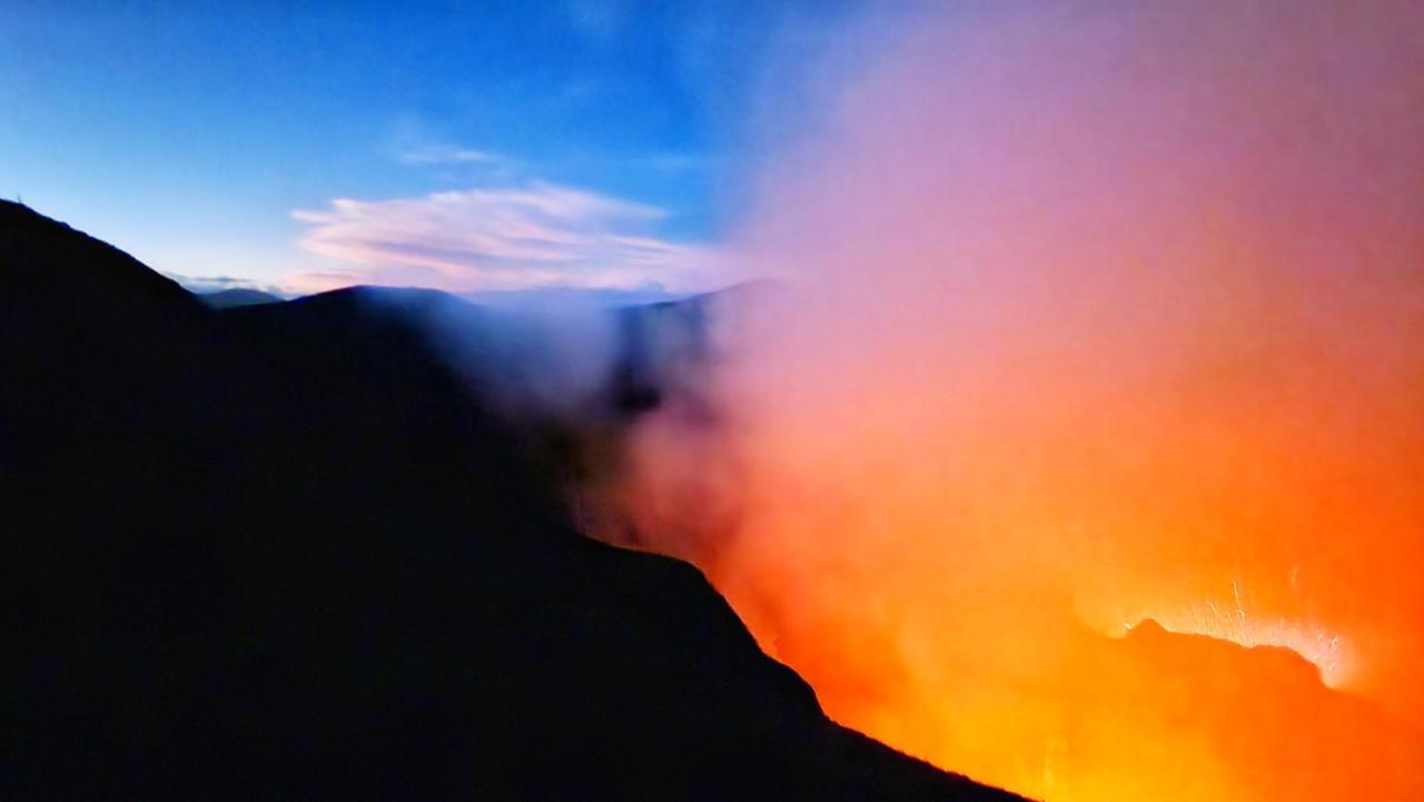 Tanna Volcano View Tree House Lenkuru Luaran gambar